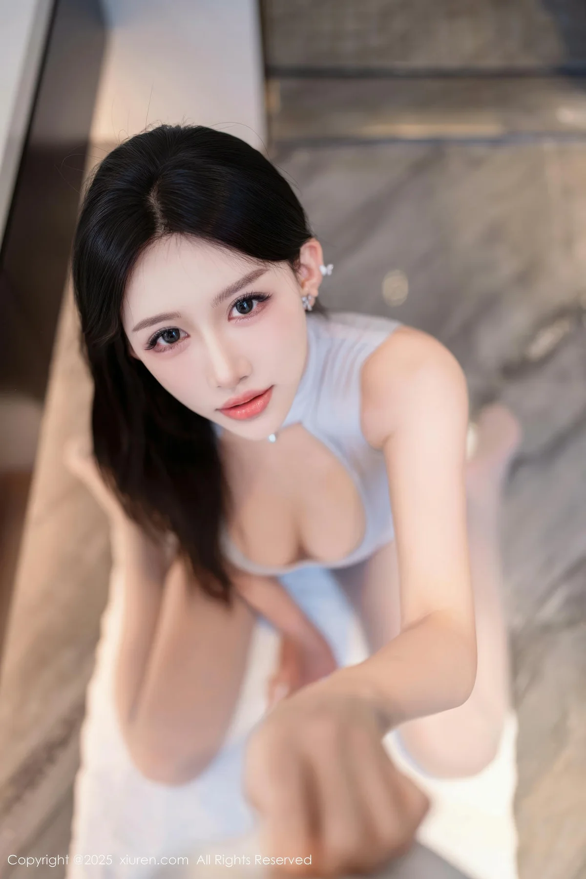 XiuRen 秀人 No.11174 shelly诗莉 浅色连衣短裙 - 38