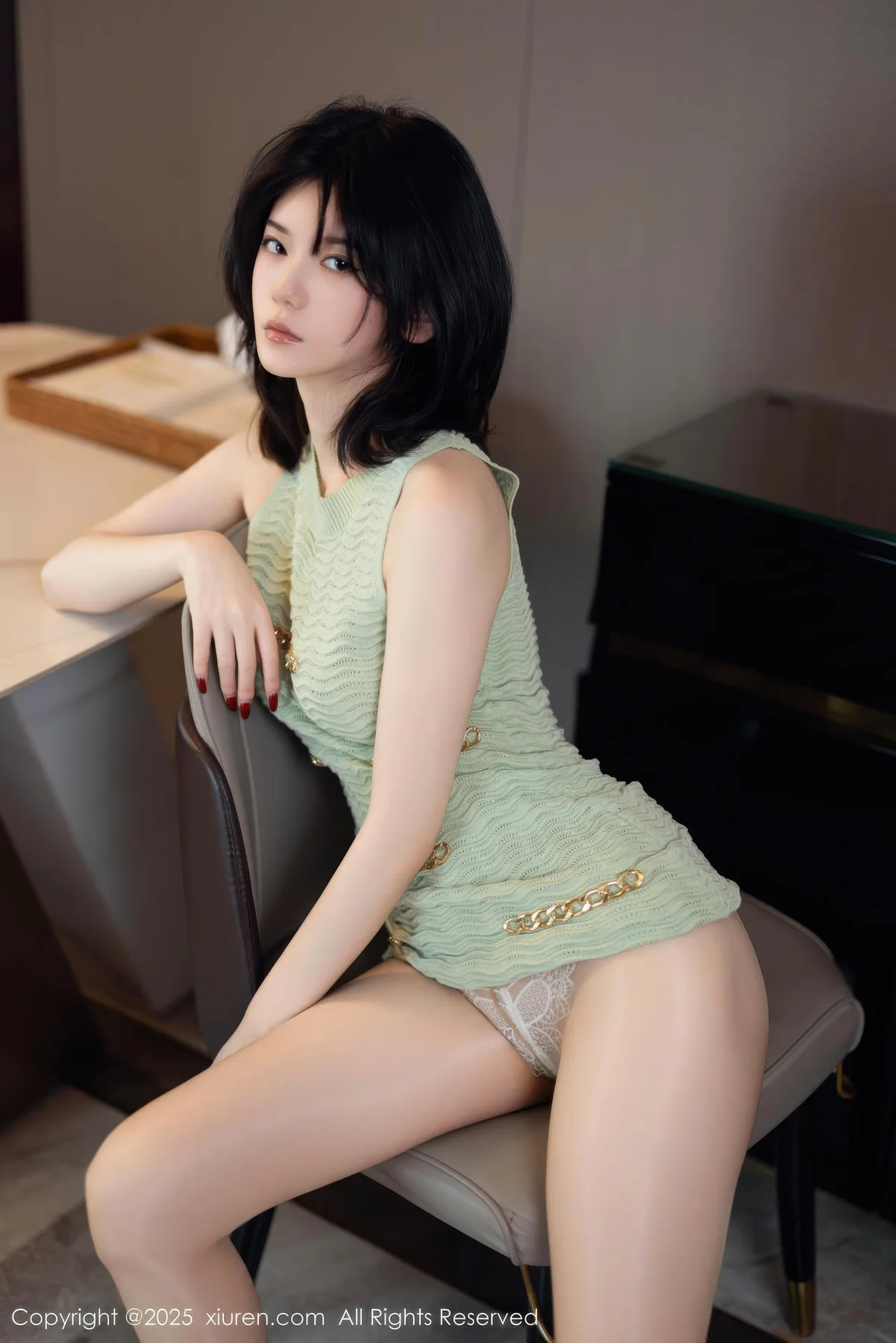 XiuRen 秀人 No.11183 凌七七 绿灰连衣短裙 - 34