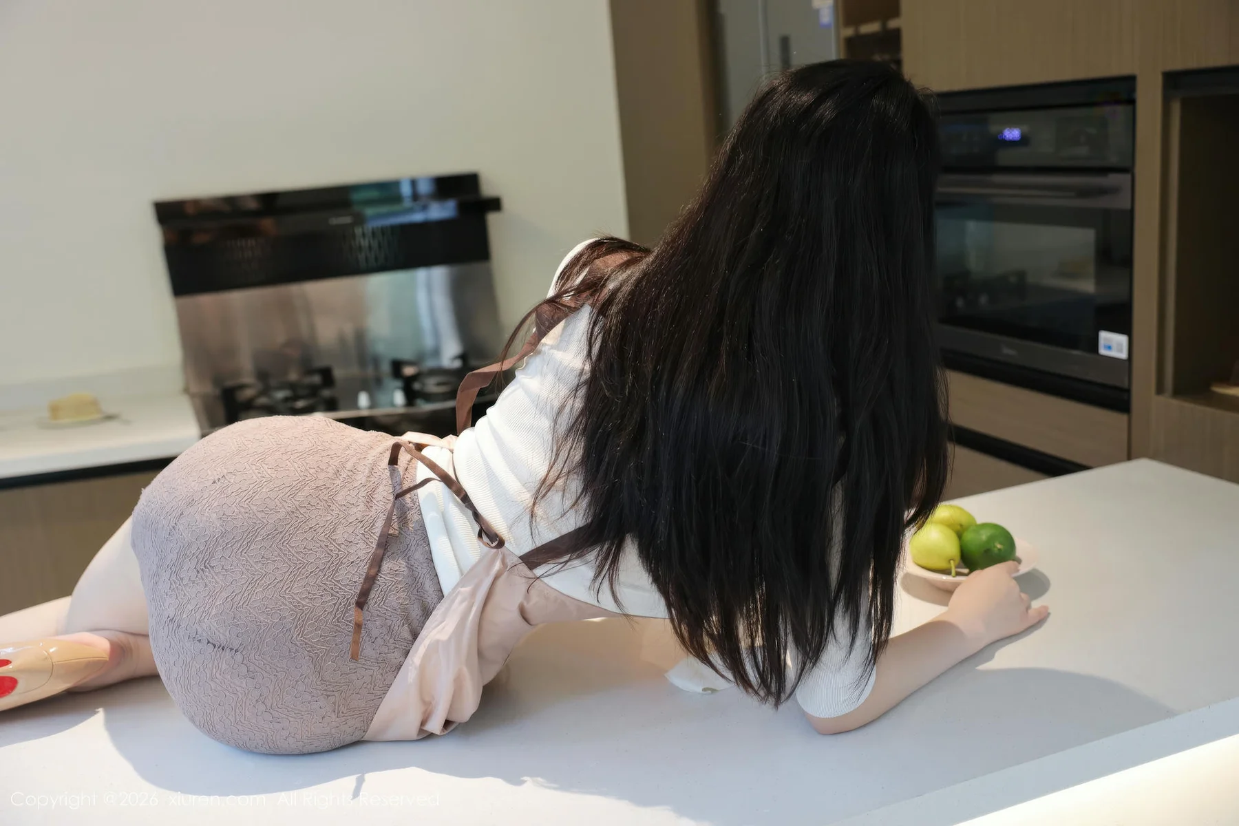 XiuRen 秀人 No.11207 奶思兔巨乳首套写真紫色包臀裙 - 44