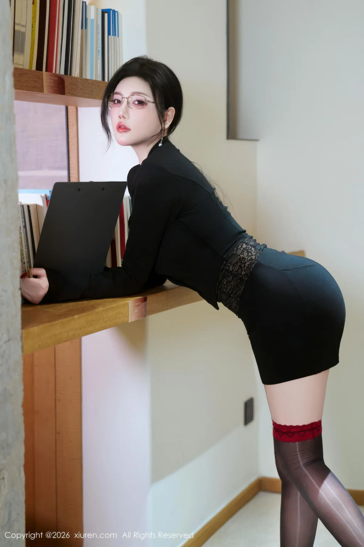 XiuRen 秀人 No.11230 杨晨晨黑色西服迷人身材 - 23