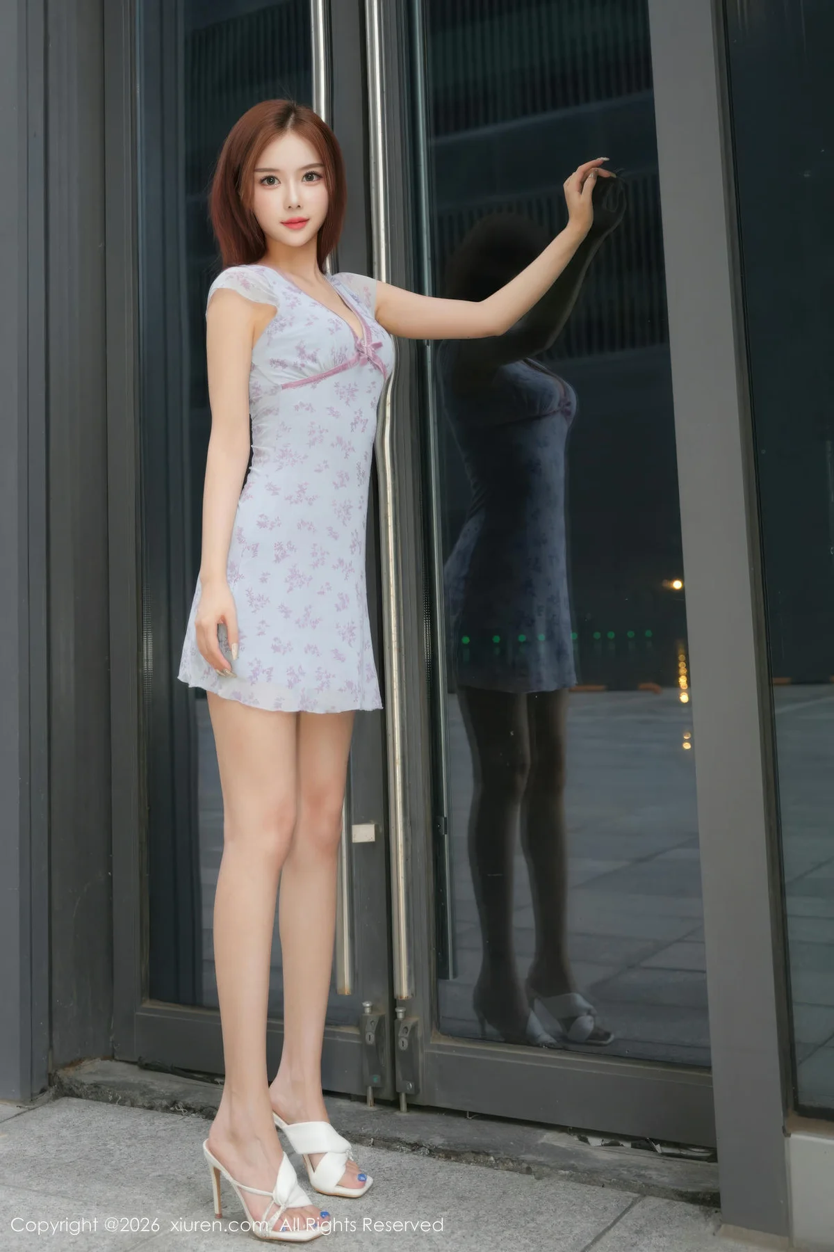 XiuRen 秀人 No.11265 白芷yy街拍蓝色连衣短裙 - 16