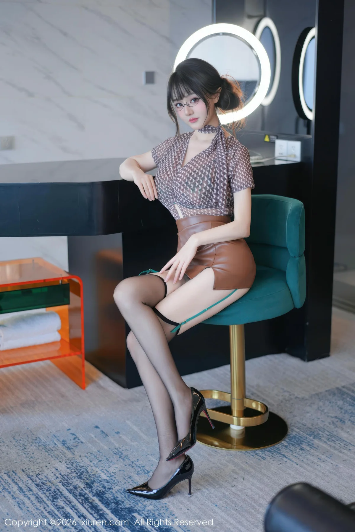 XiuRen 秀人 No.11268 沈南汐RuRu 性感棕色皮短裙 - 5