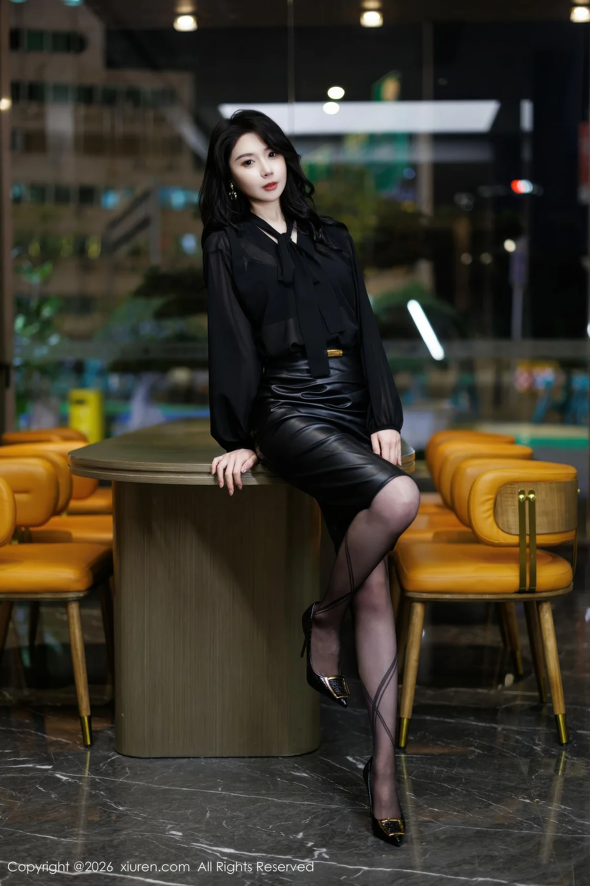 XiuRen 秀人 No.11291 心玥黑色皮裙黑丝高跟 - 18