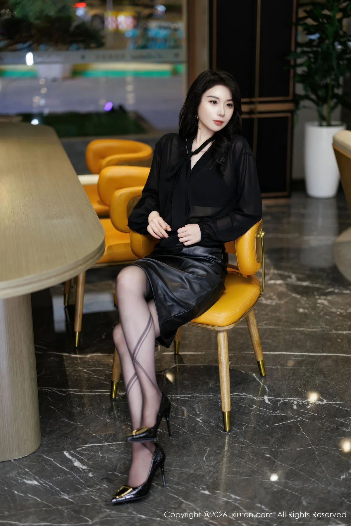XiuRen 秀人 No.11291 心玥黑色皮裙黑丝高跟 - 20