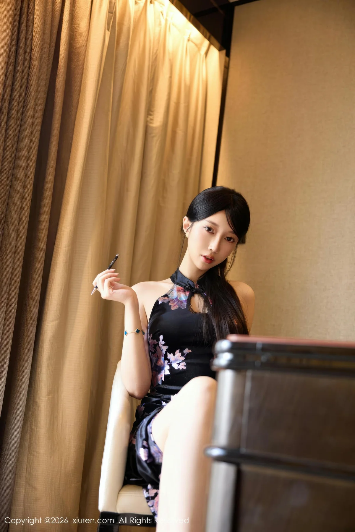 XiuRen 秀人 No.11308 玥儿玥er 旗袍美腿私房写真 - 35
