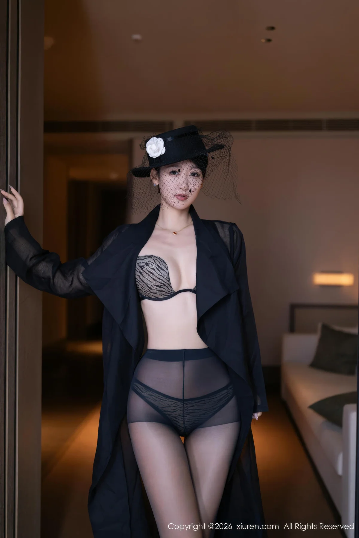 XiuRen 秀人 No.11309 唐安琪 黑丝翘臀ol丝袜 - 20