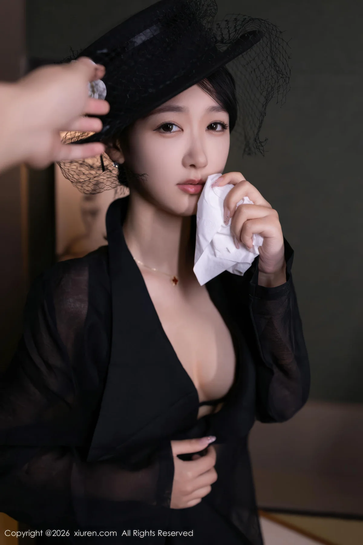 XiuRen 秀人 No.11309 唐安琪 黑丝翘臀ol丝袜 - 30