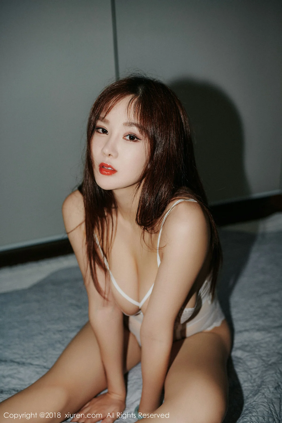 XiuRen 秀人 No.1216 易阳Silvia 巨乳奶霸美女 - 39