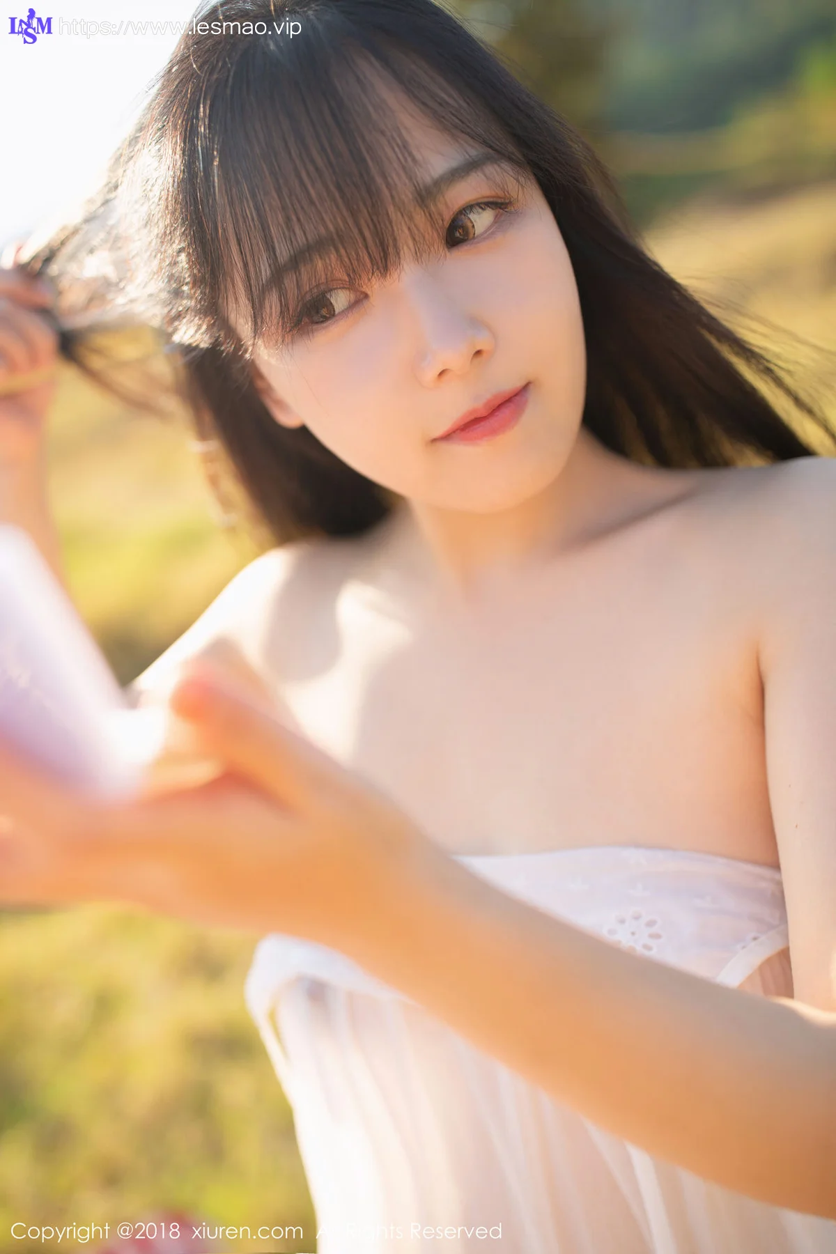 XiuRen 秀人 No.1238 徐薇薇mia 野外萝莉玉体 - 44