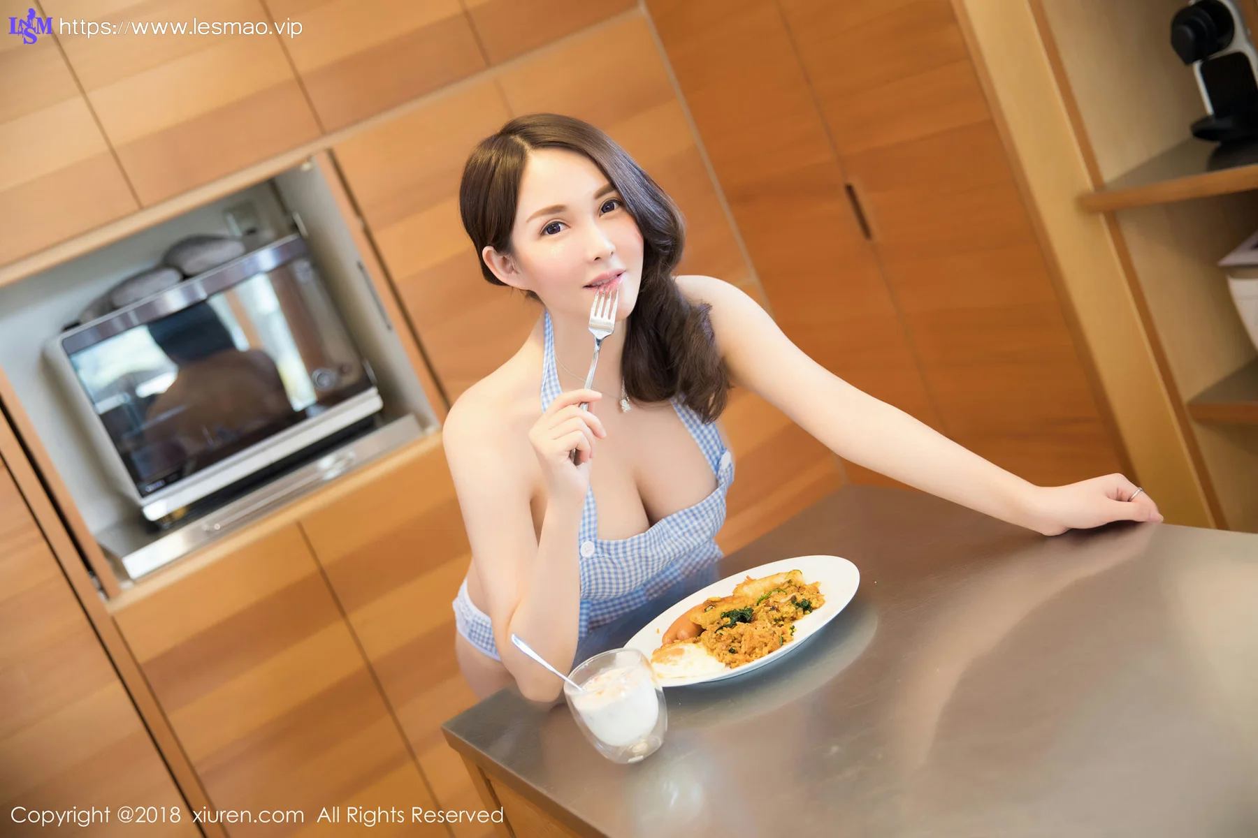 XiuRen 秀人 No.1268 沈蜜桃mike 巨乳仆人私房美照 - 16