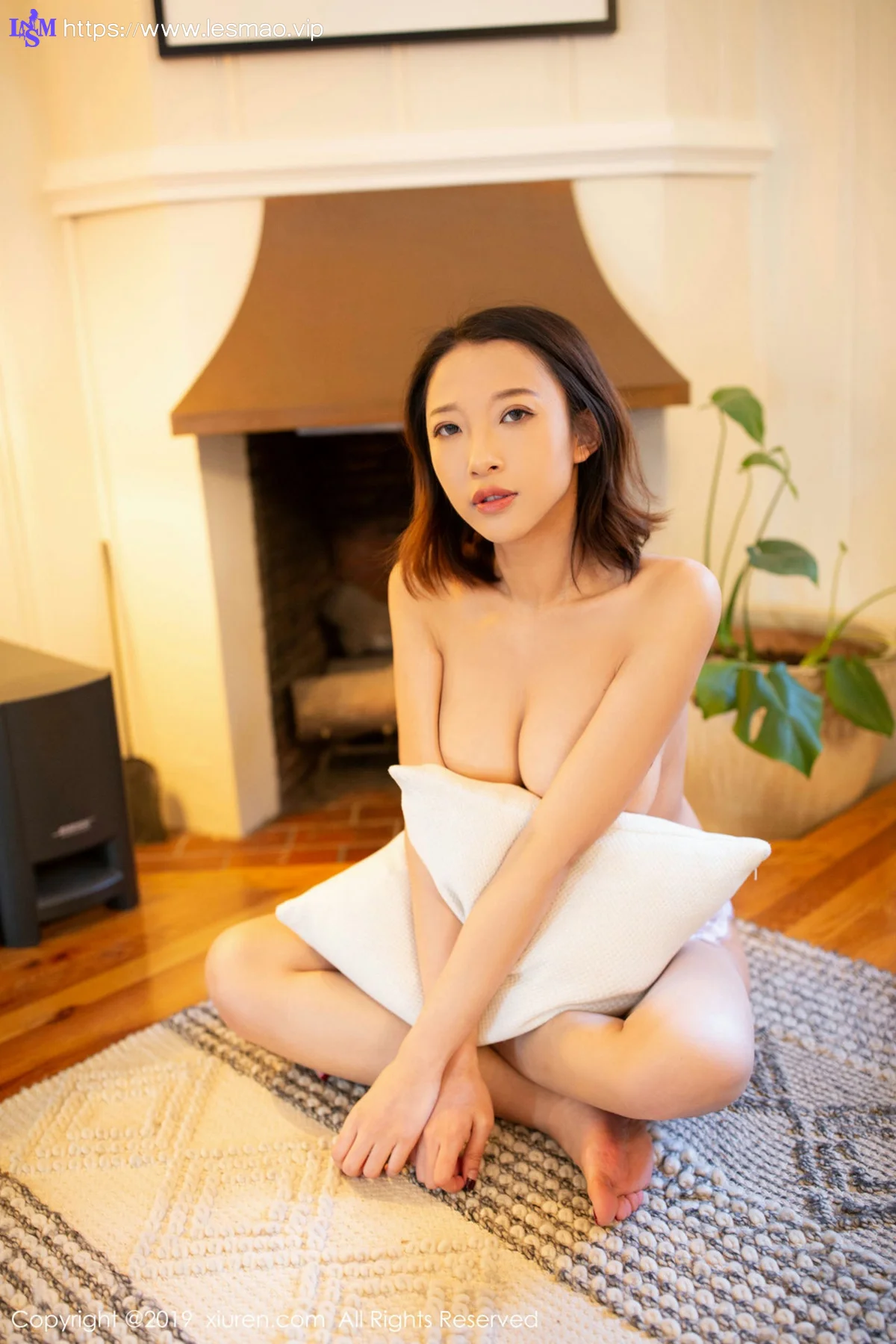 XiuRen 秀人 No.1335 栗子Riz 短发美女厨娘吃货 - 15