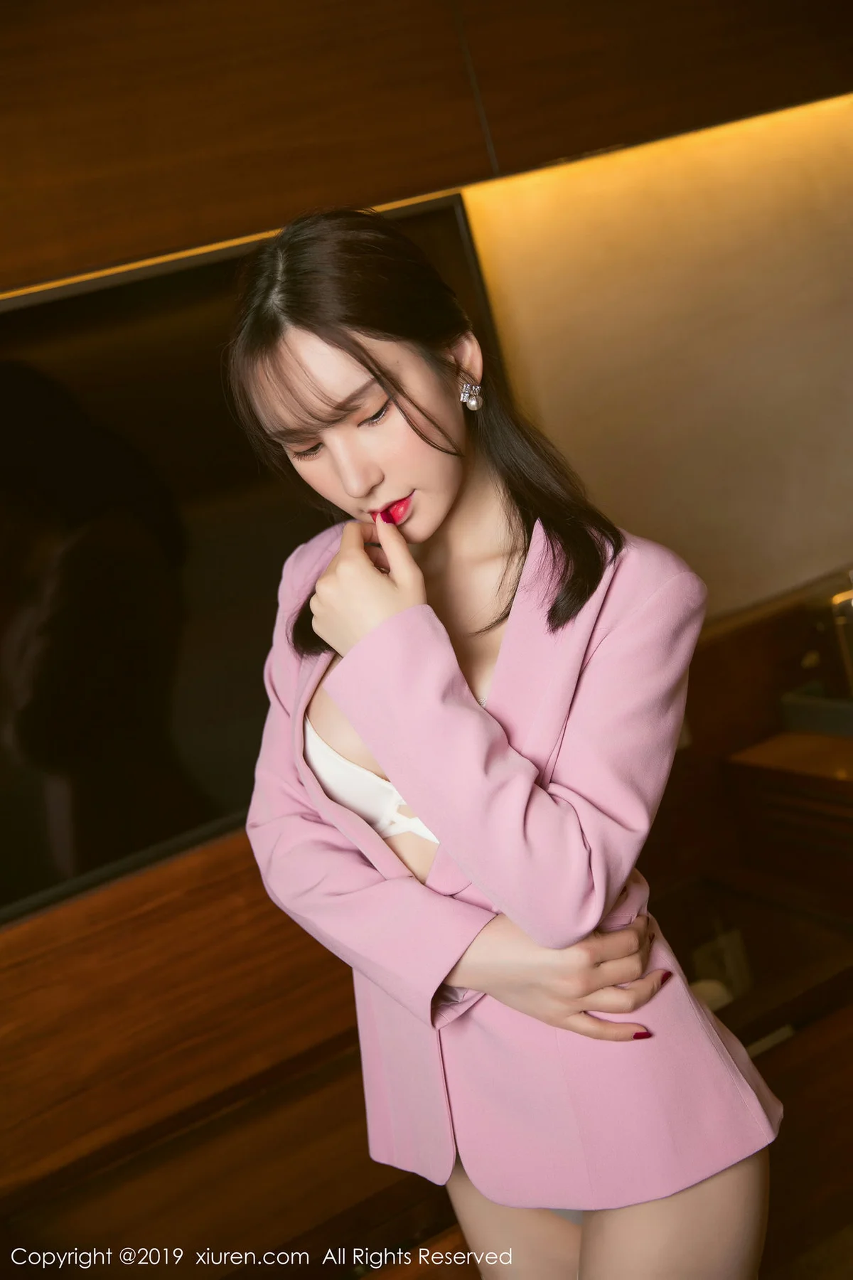 XiuRen 秀人 No.1391 周于希 长腿ol丝袜制服办公 - 29