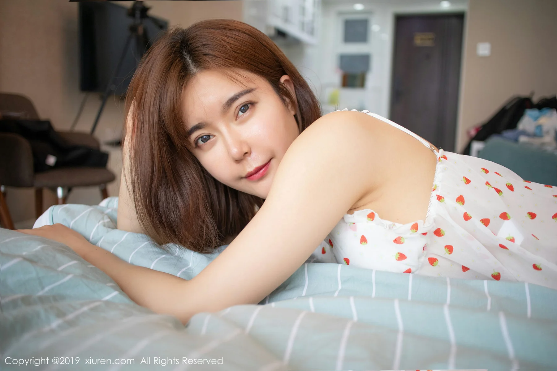 XiuRen 秀人 No.1471 youmi悠蜜 草莓内衣私房 - 20