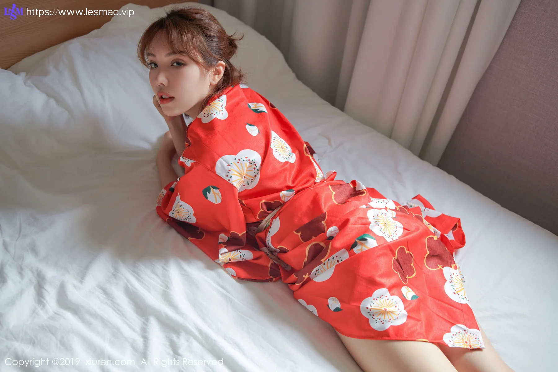 XiuRen 秀人 No.1549 黄楽然 韩国旅拍写真 - 15