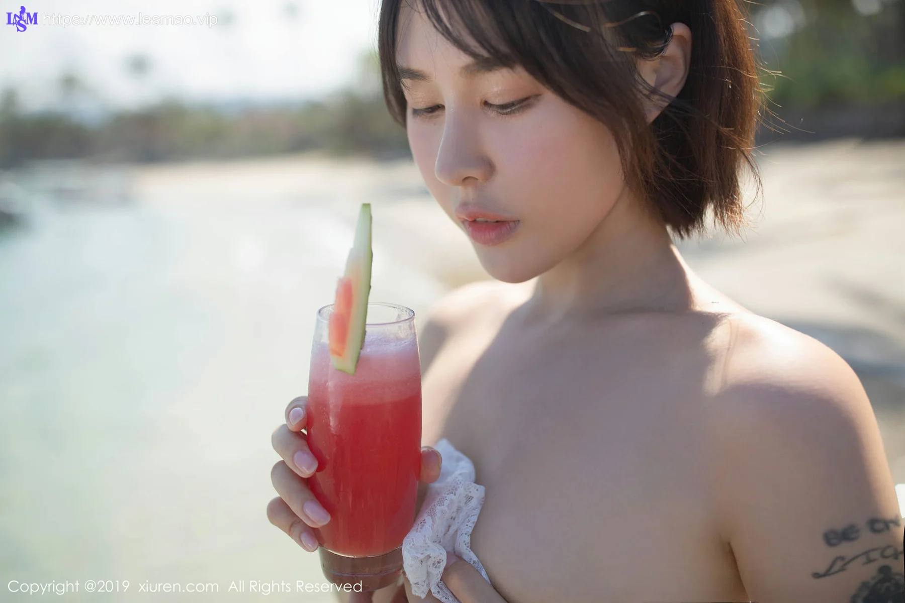 XiuRen 秀人 No.1612 Evelyn艾莉巴厘岛旅拍写真 - 76