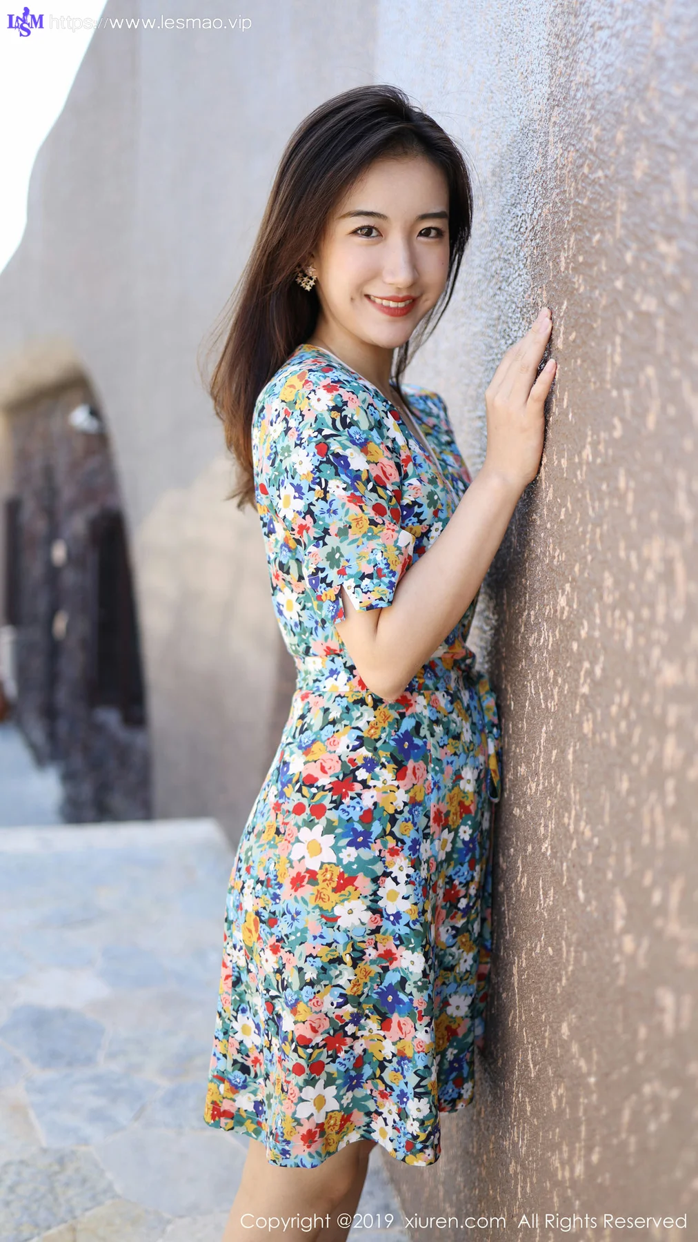 XiuRen 秀人 No.1641 气质梨涡美女 艺儿伢呦 首套写真 - 17