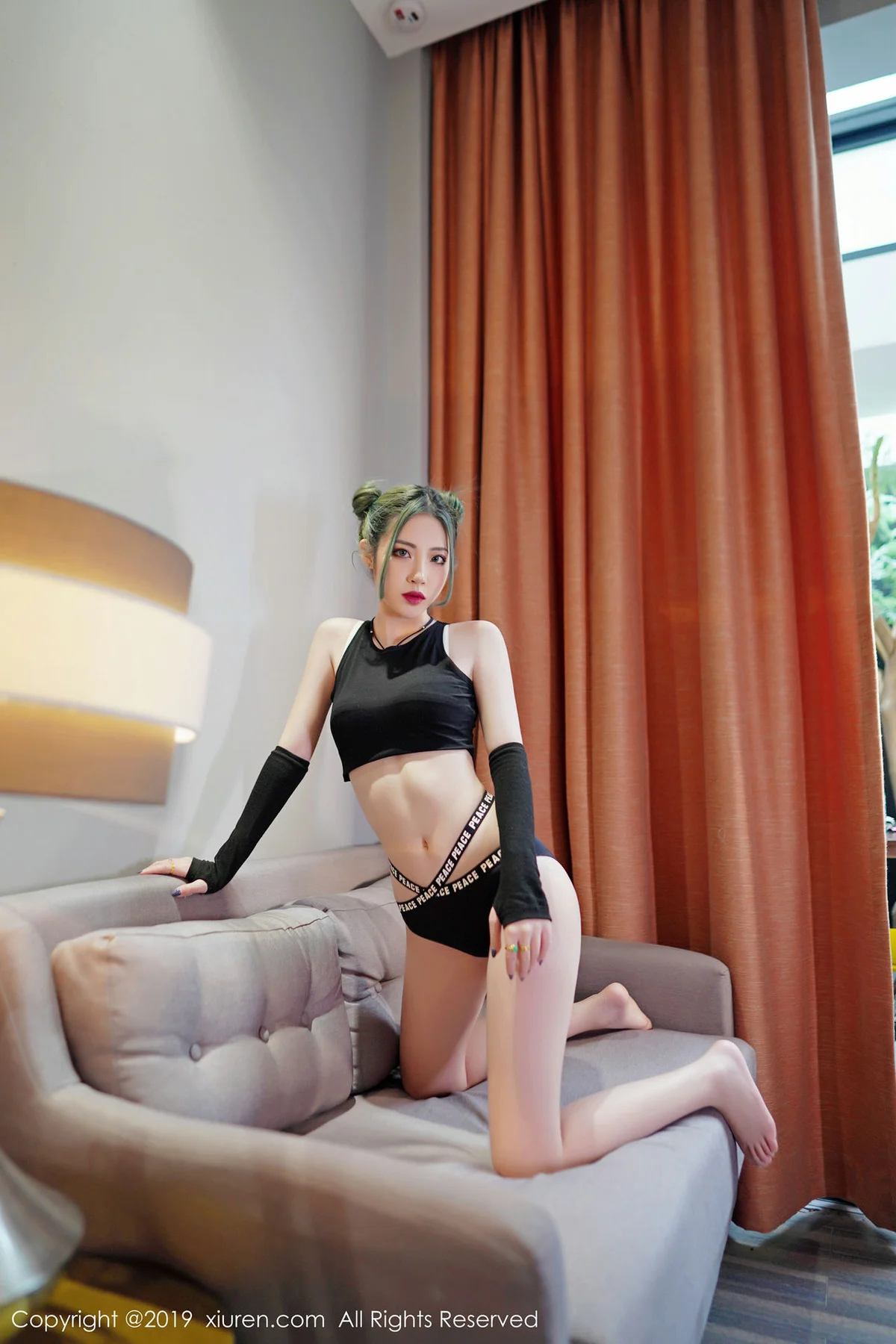 XiuRen 秀人 No.1644 贾诗晗性感写真 - 32