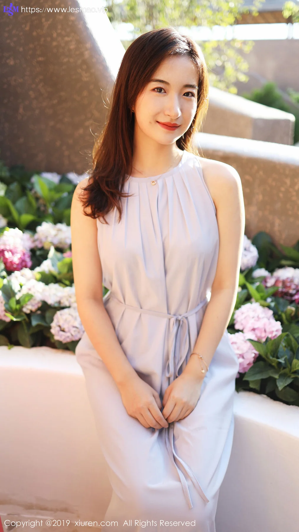 XiuRen 秀人 No.1660 艺儿拿铁 气质梨涡美女 - 12
