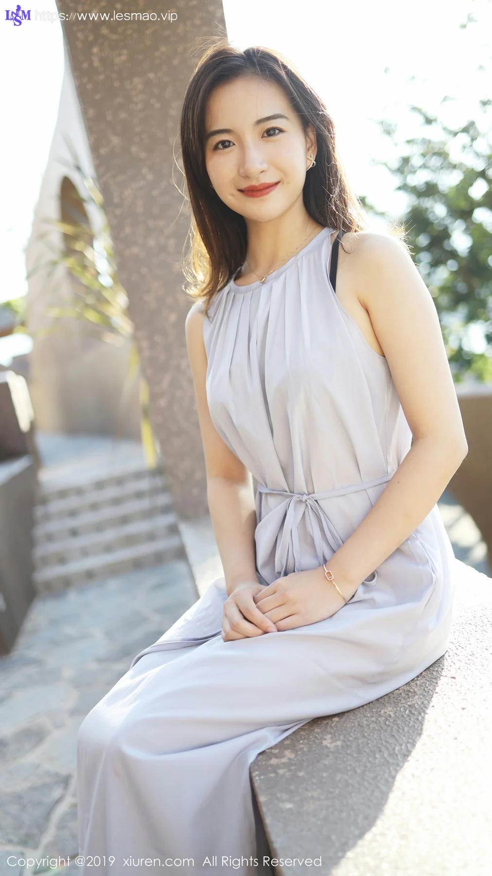 XiuRen 秀人 No.1660 艺儿拿铁 气质梨涡美女 - 16