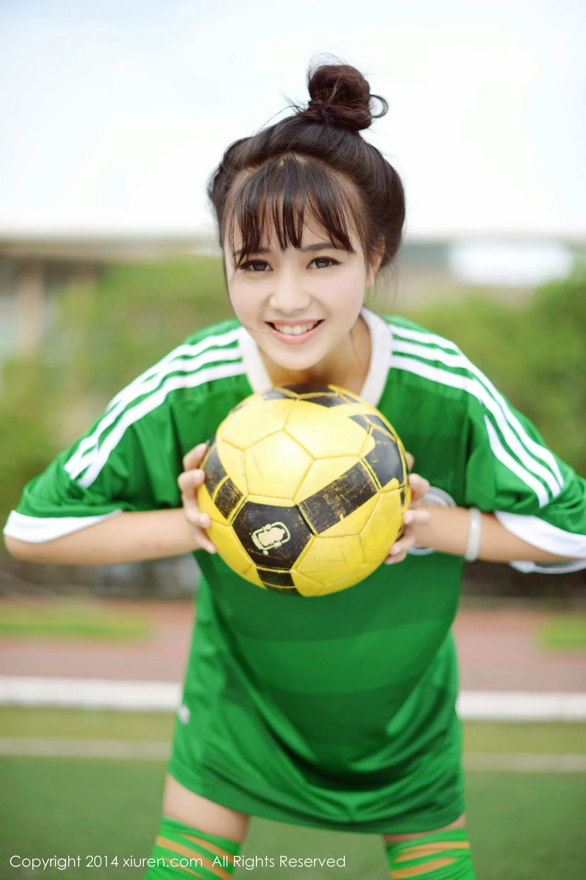 XiuRen 秀人 No.170 toro羽住 40P/147M - 23
