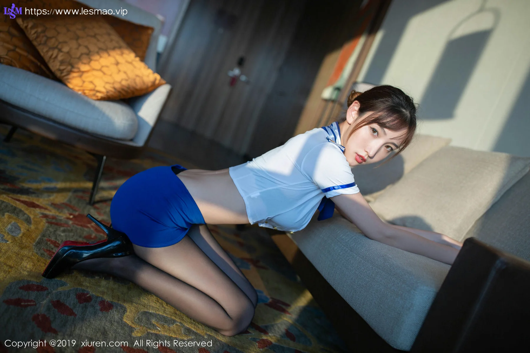 XiuRen 秀人 No.1716 空姐制服 陆萱萱 - 12
