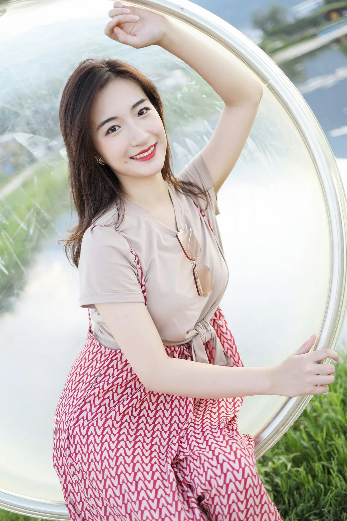 XiuRen 秀人 No.1718 气质梨涡妹 艺儿拿铁清新写真 - 58