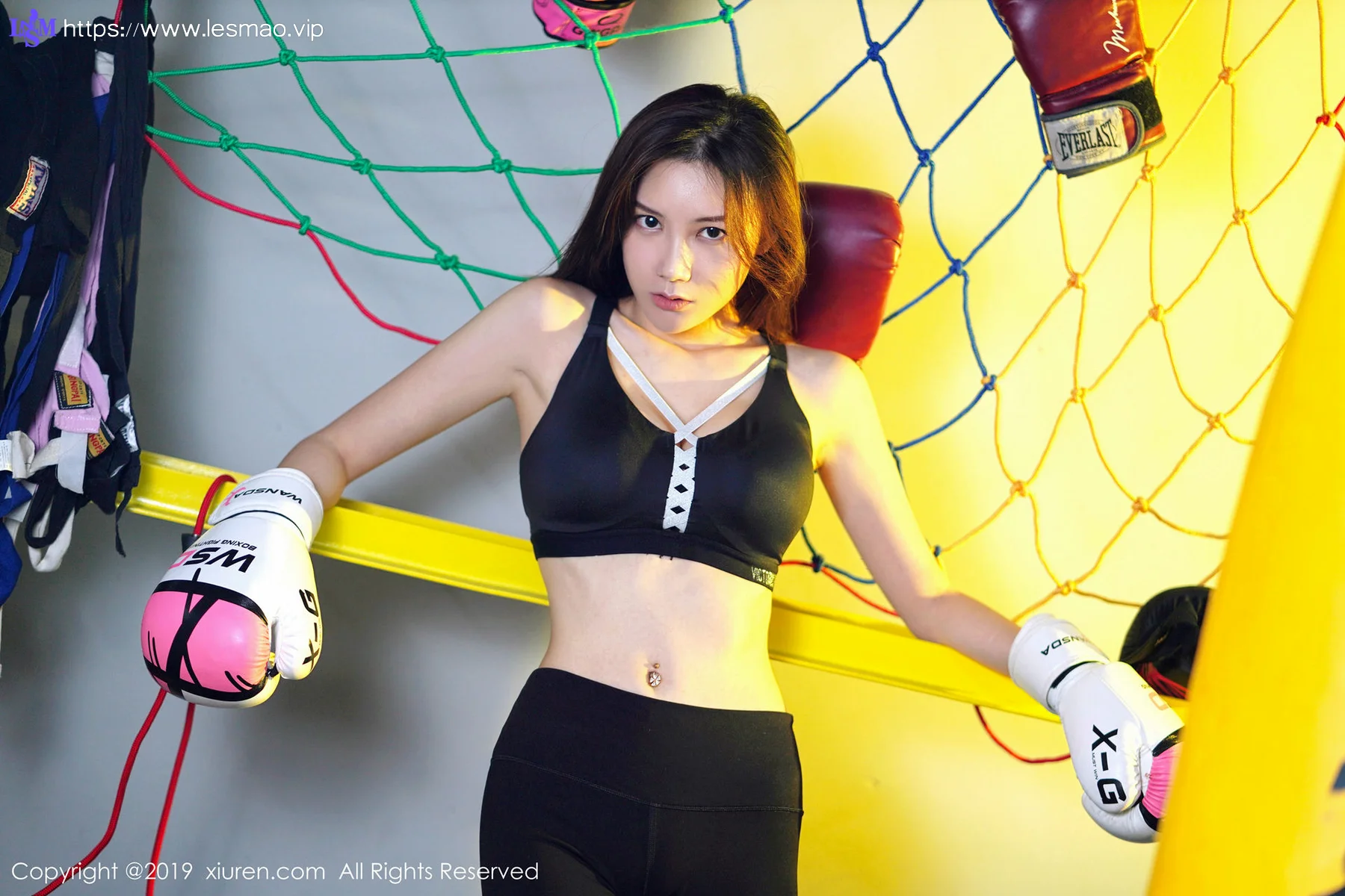 XiuRen 秀人 No.1732 健身美女新人模特 爱丽儿首套写真 - 15