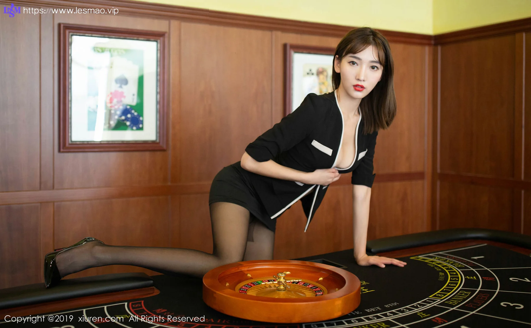 XiuRen 秀人 No.1807 陆萱萱 荷官主题写真 - 59