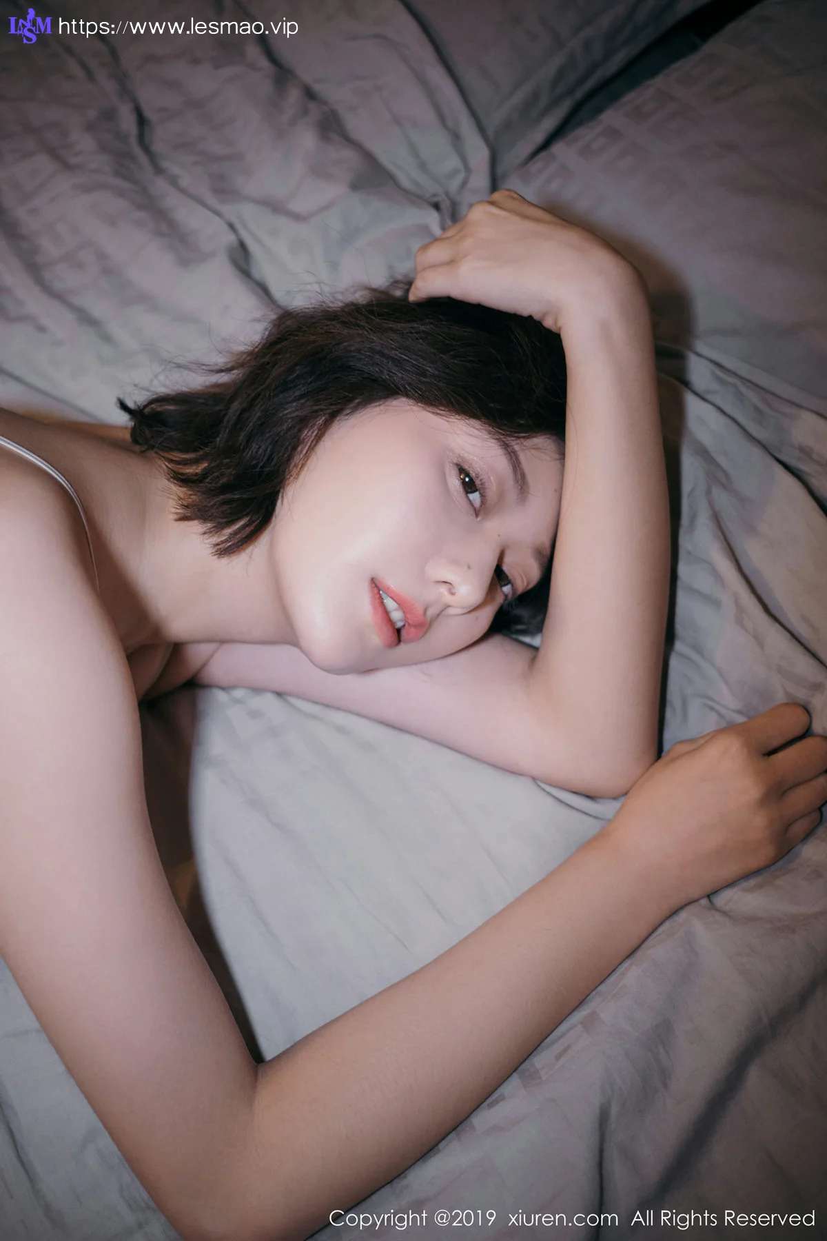 XiuRen 秀人 No.1891 气质美女镂空吊裙 艺轩 性感写真 - 21