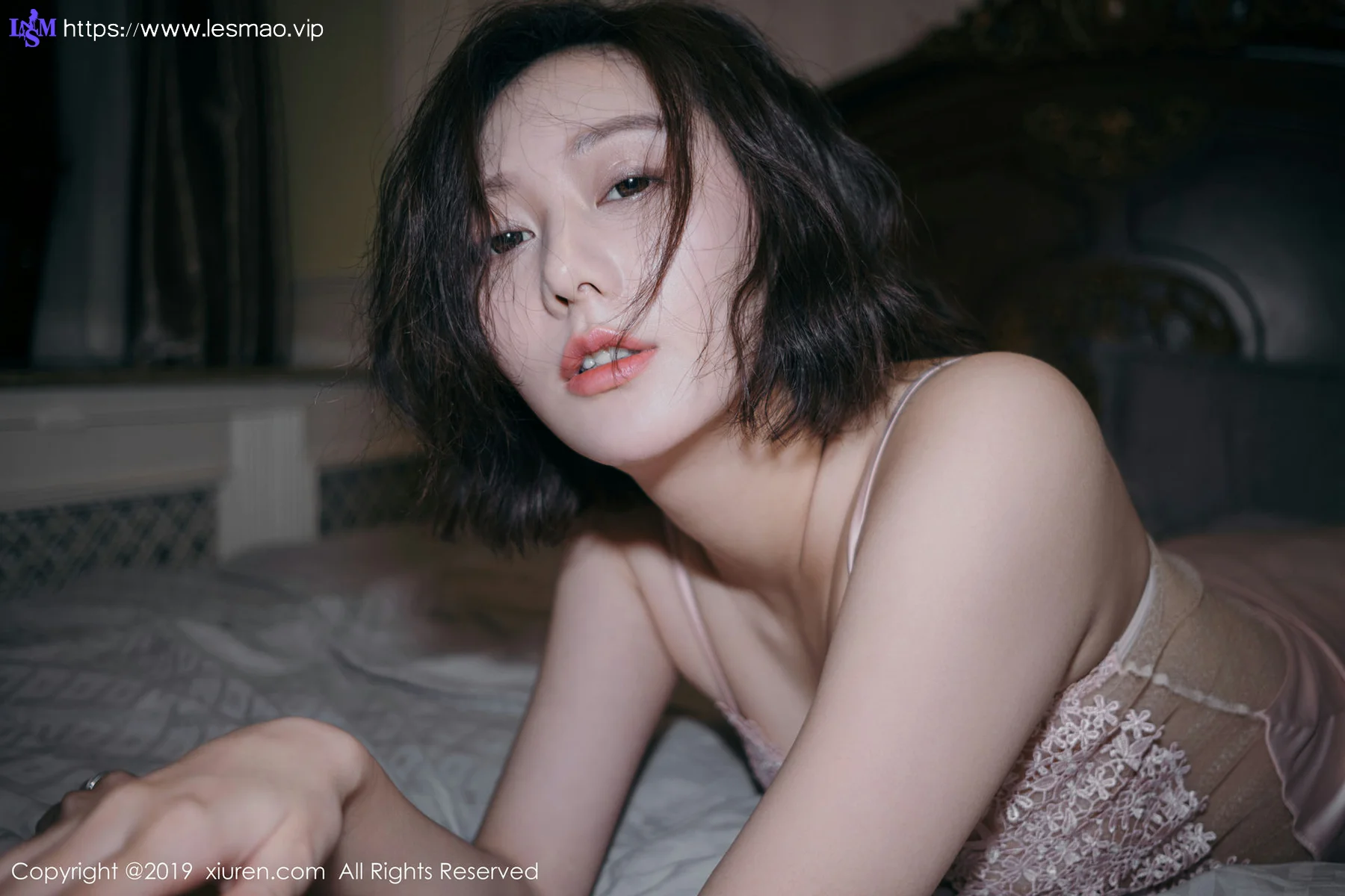 XiuRen 秀人 No.1891 气质美女镂空吊裙 艺轩 性感写真 - 33