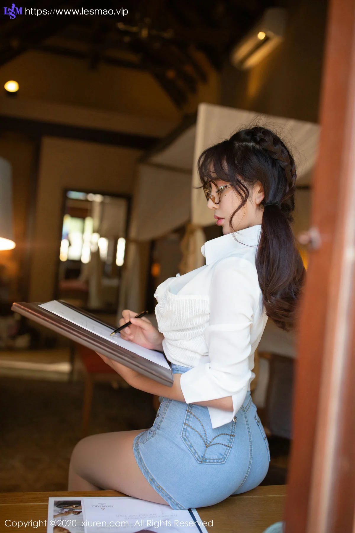 XiuRen 秀人 No.1910 爆乳萝莉79P 陶喜乐_lele 东欧旅拍写真 - 26