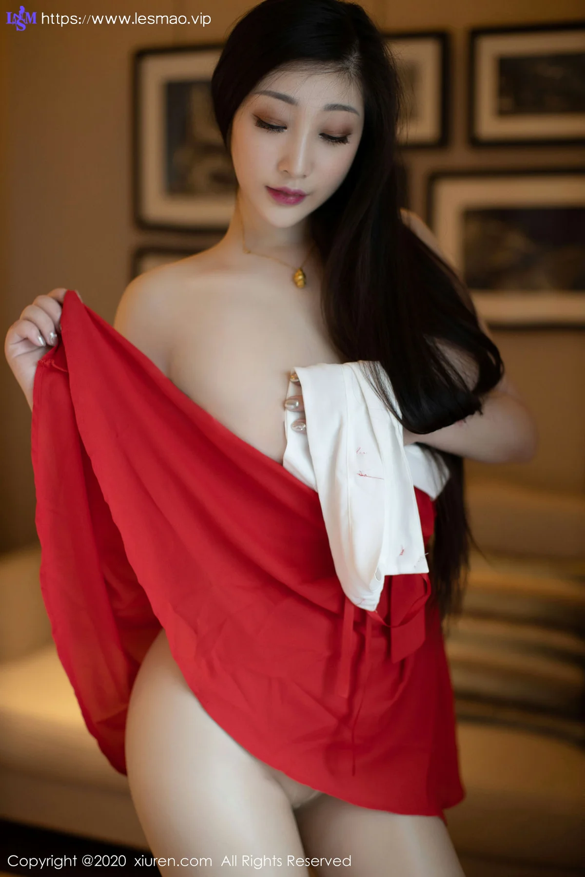 XiuRen 秀人 No.1932 爆乳制服屏霸 妲己_Toxic 泰国心愿旅拍写真 - 45