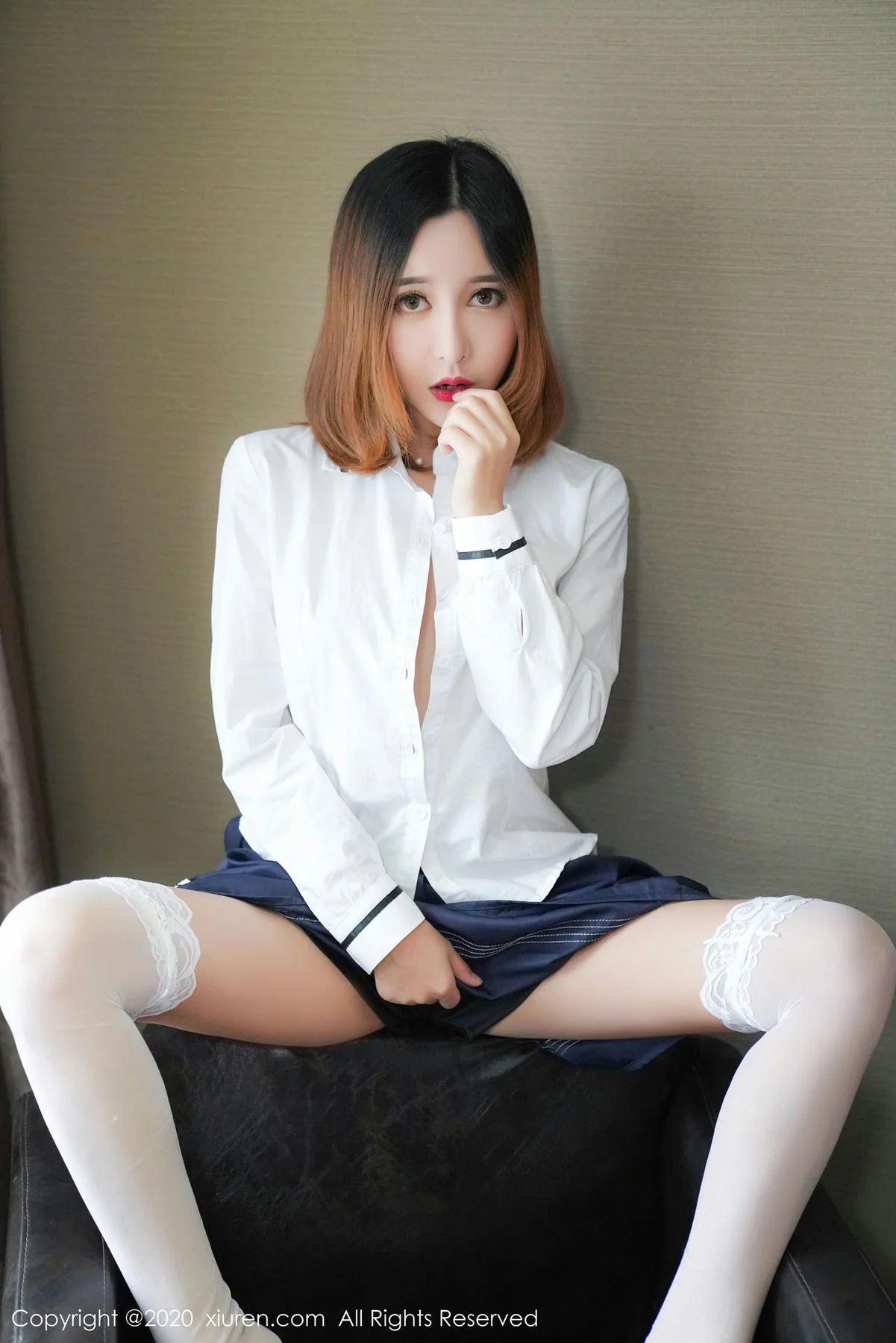 XiuRen 秀人 No.2010 李梓熙 学生装的校服 短发美女写真 - 31
