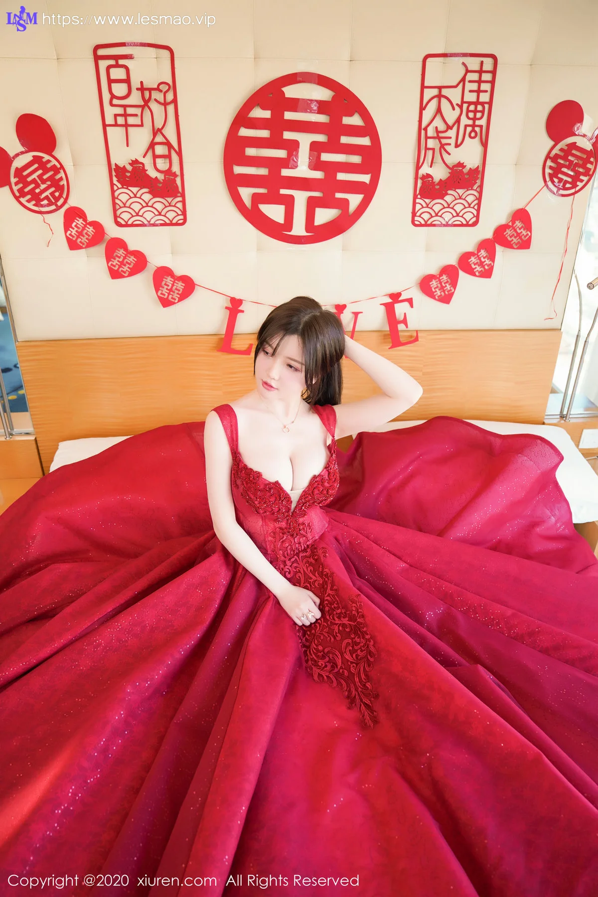 XiuRen 秀人 No.2058 巨乳新娘主题117P写真 糯美子Mini - 28