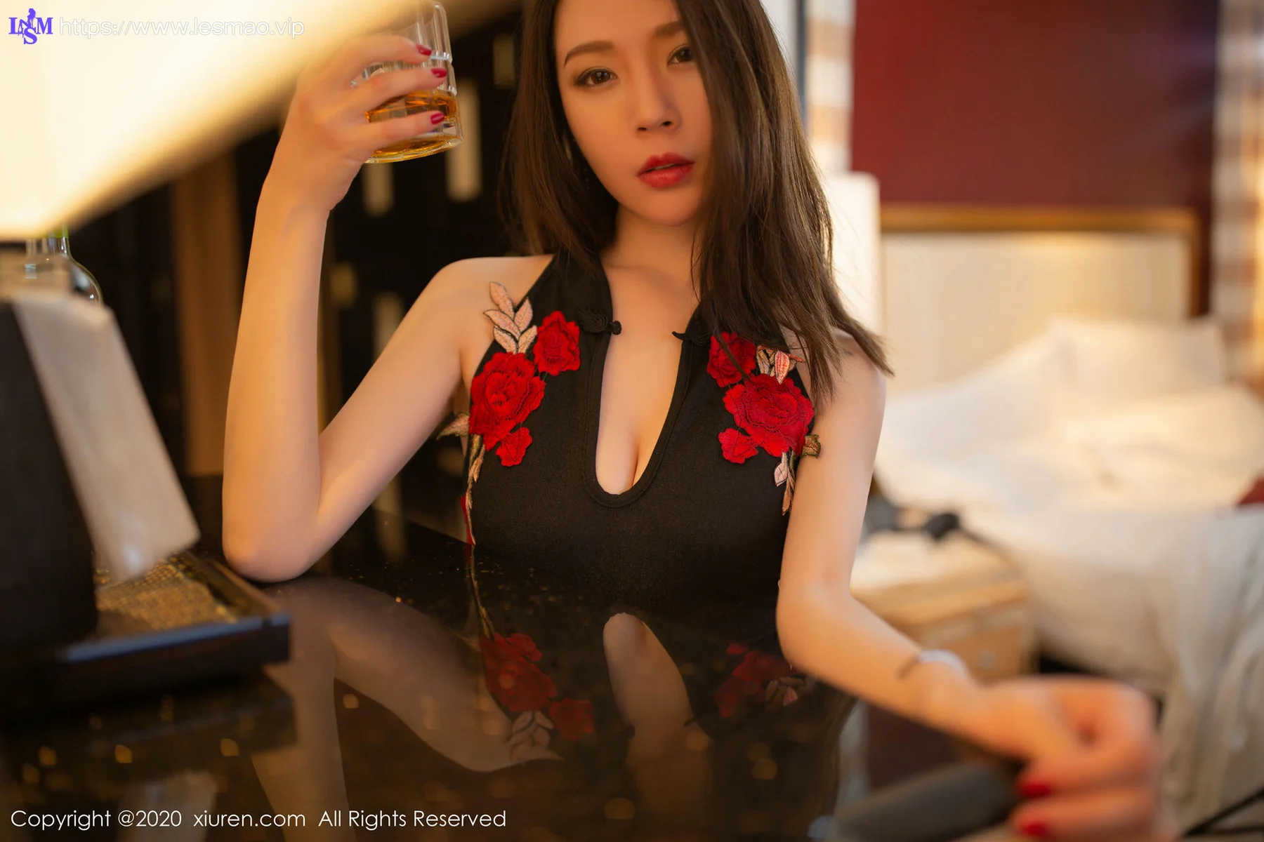 XiuRen 秀人 No.2103 硬照女郎 梦心月 拉斯维加斯美国旅拍写真 - 18
