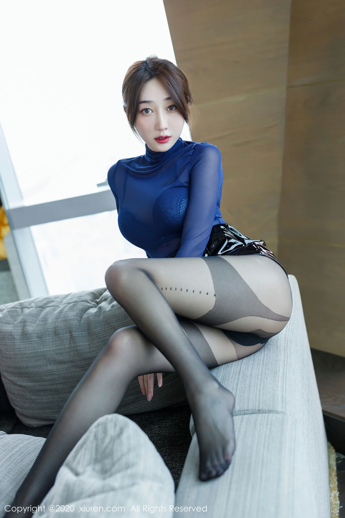 XiuRen 秀人 No.2129 短裙蕾丝内衣 九月生__ 黑丝美腿写真 - 36