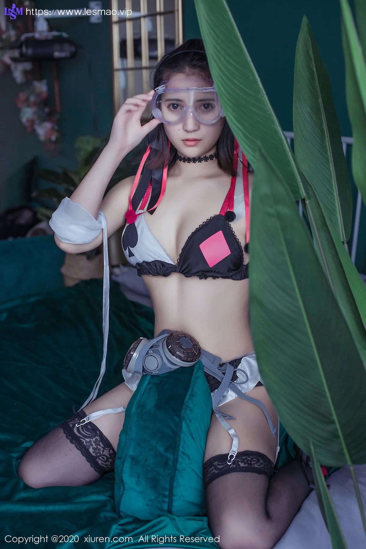 XiuRen 秀人 No.2138 爆乳湿身 久久纯素颜最新性感写真 - 15