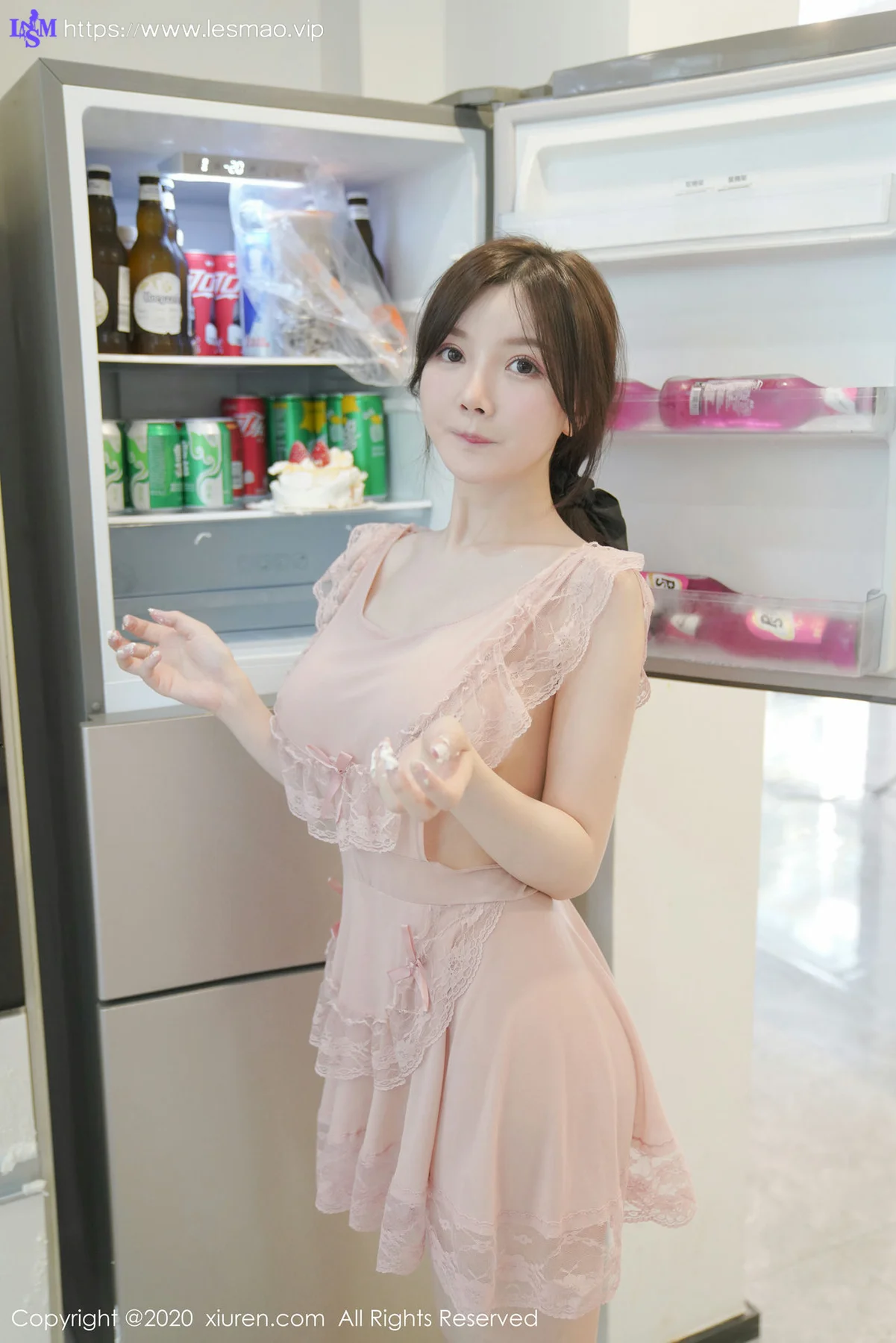XiuRen 秀人 No.2186  童颜巨乳厨娘101P 糯美子Mini 三亚旅拍写真 - 40