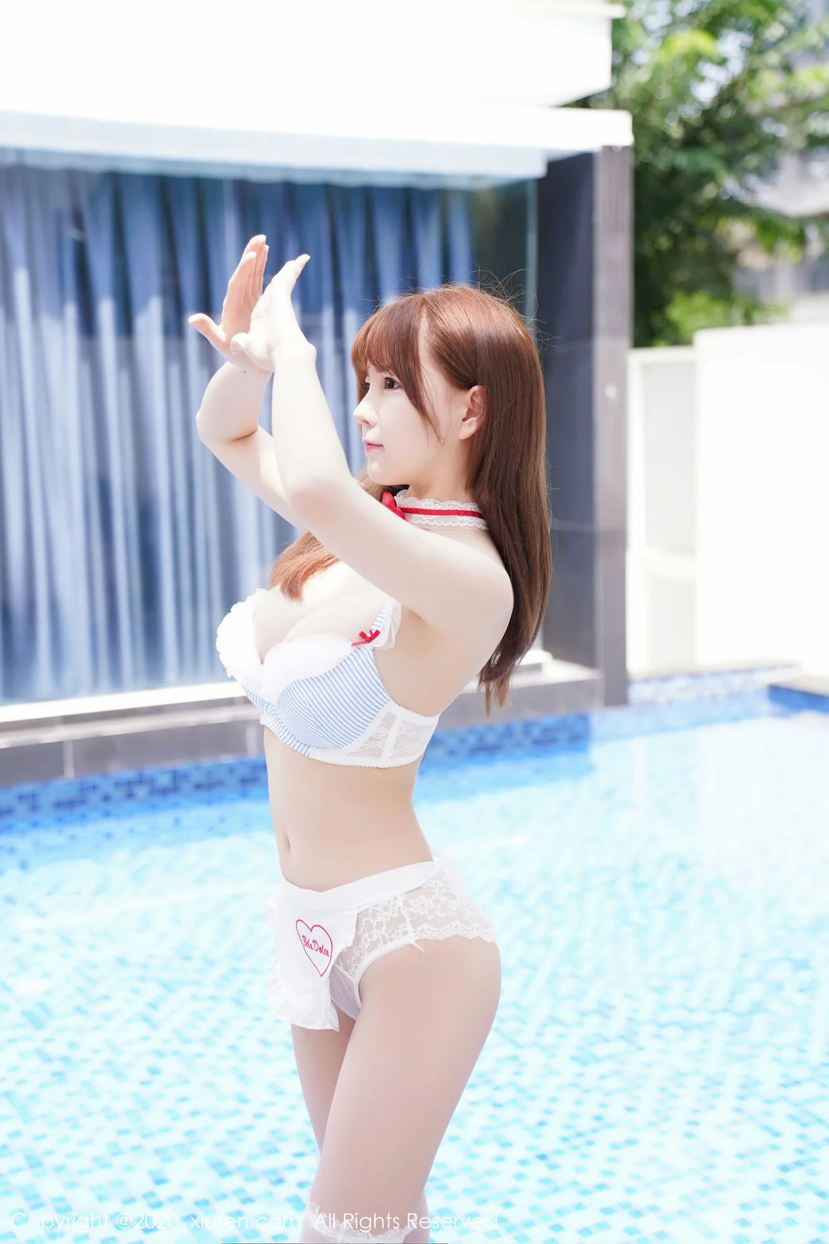 XiuRen 秀人 No.2192 童颜巨乳少女比基尼系列 UU酱 第三套写真 - 43