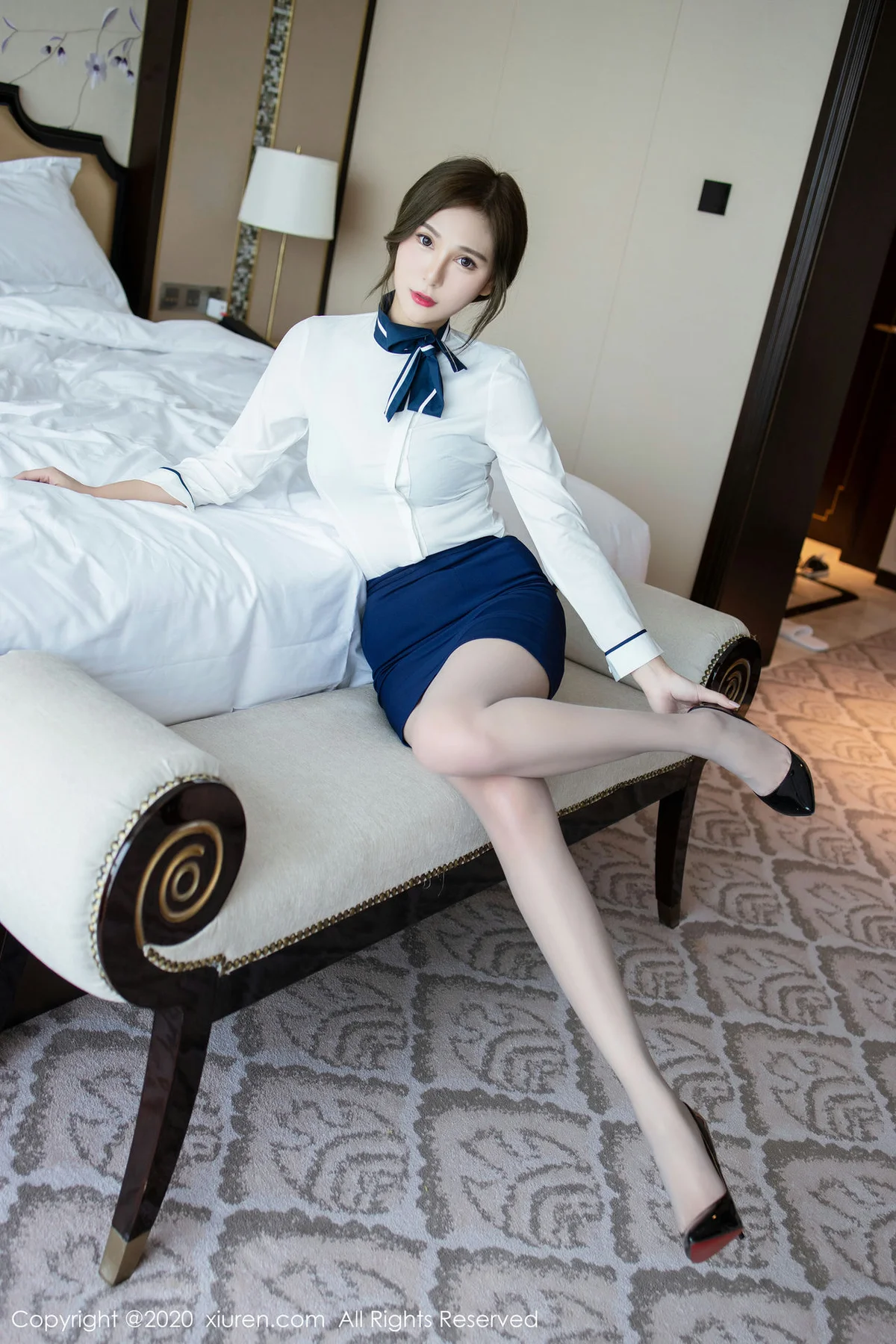 XiuRen 秀人 No.2221 Lavinia肉肉 性感制服写真 - 23