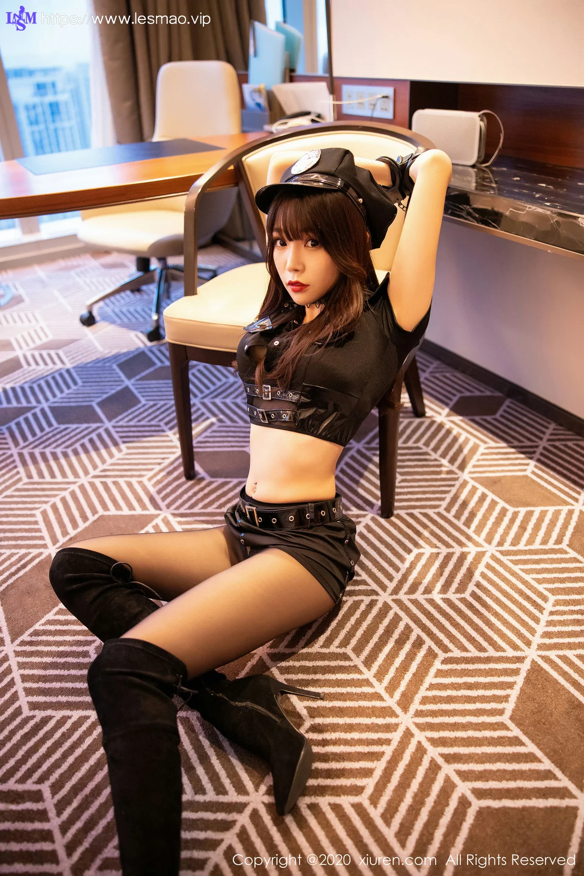 XiuRen 秀人 No.2226 女警制服 芝芝 性感私房写真 - 31