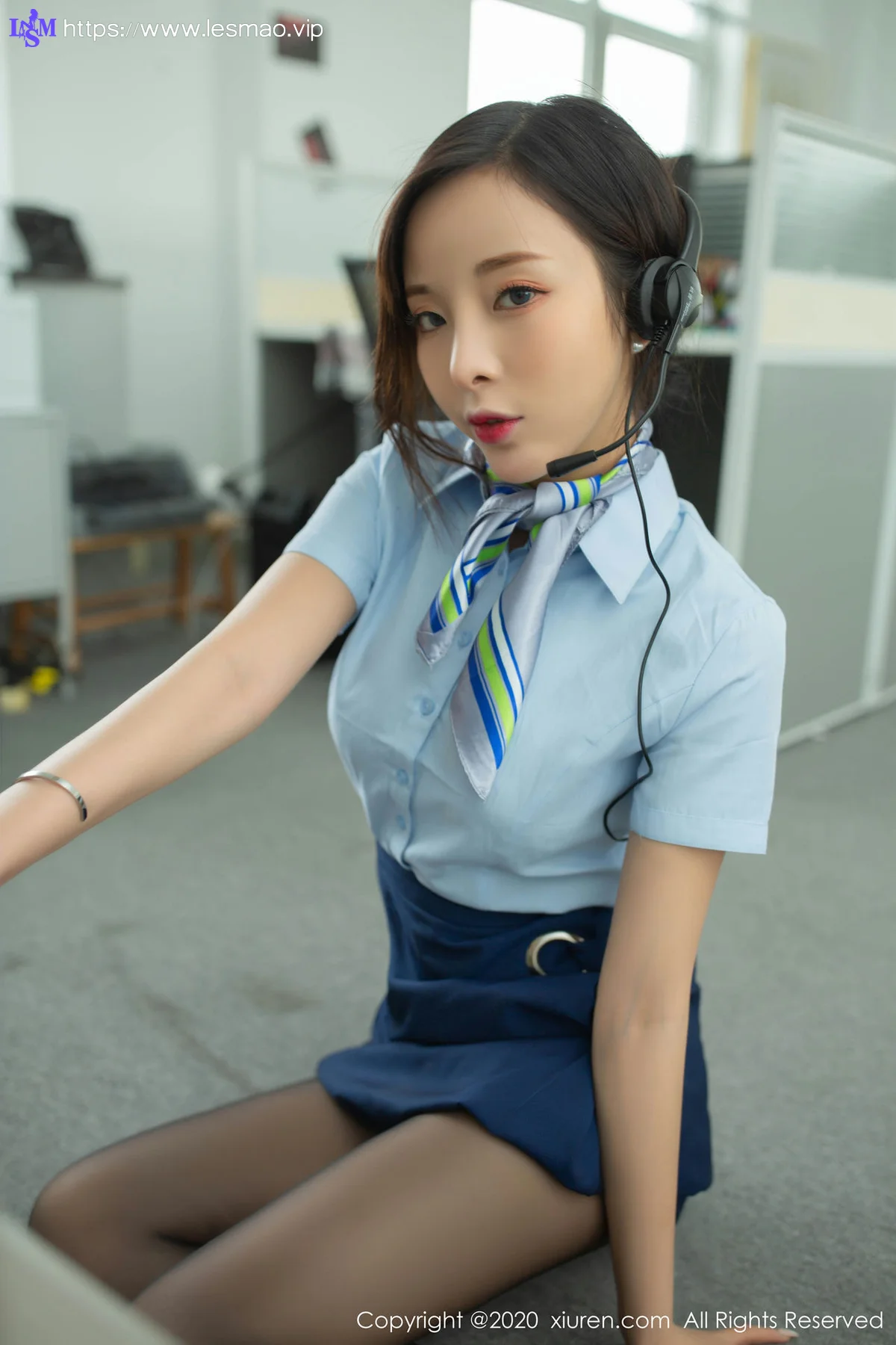 XiuRen 秀人 No.2257 情景写真86p 陈小喵 职场制服 - 25