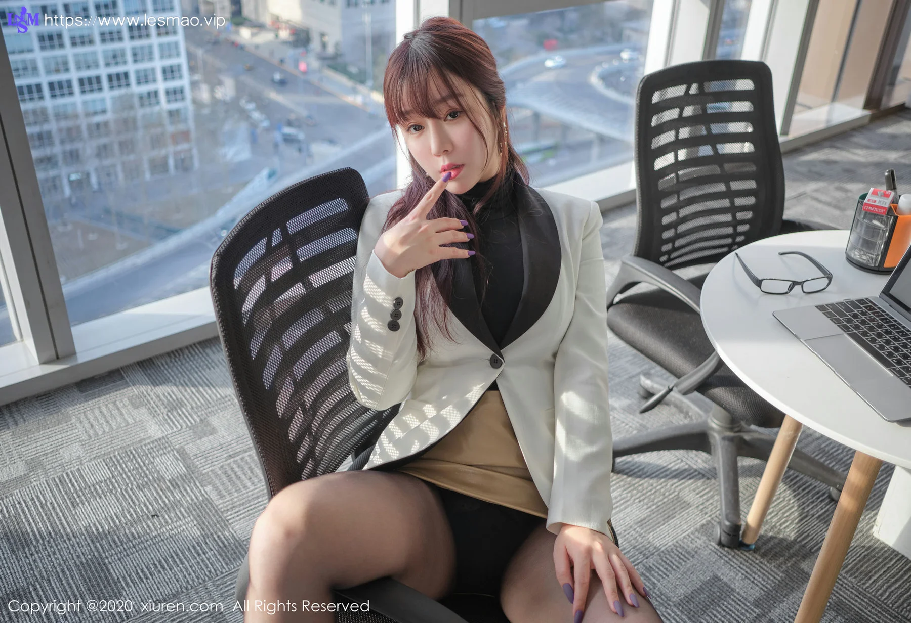 XiuRen 秀人 No.2259 王雨纯 制服熟女 - 13