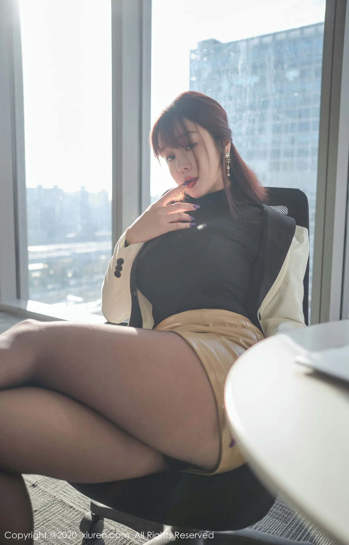 XiuRen 秀人 No.2259 王雨纯 制服熟女 - 22