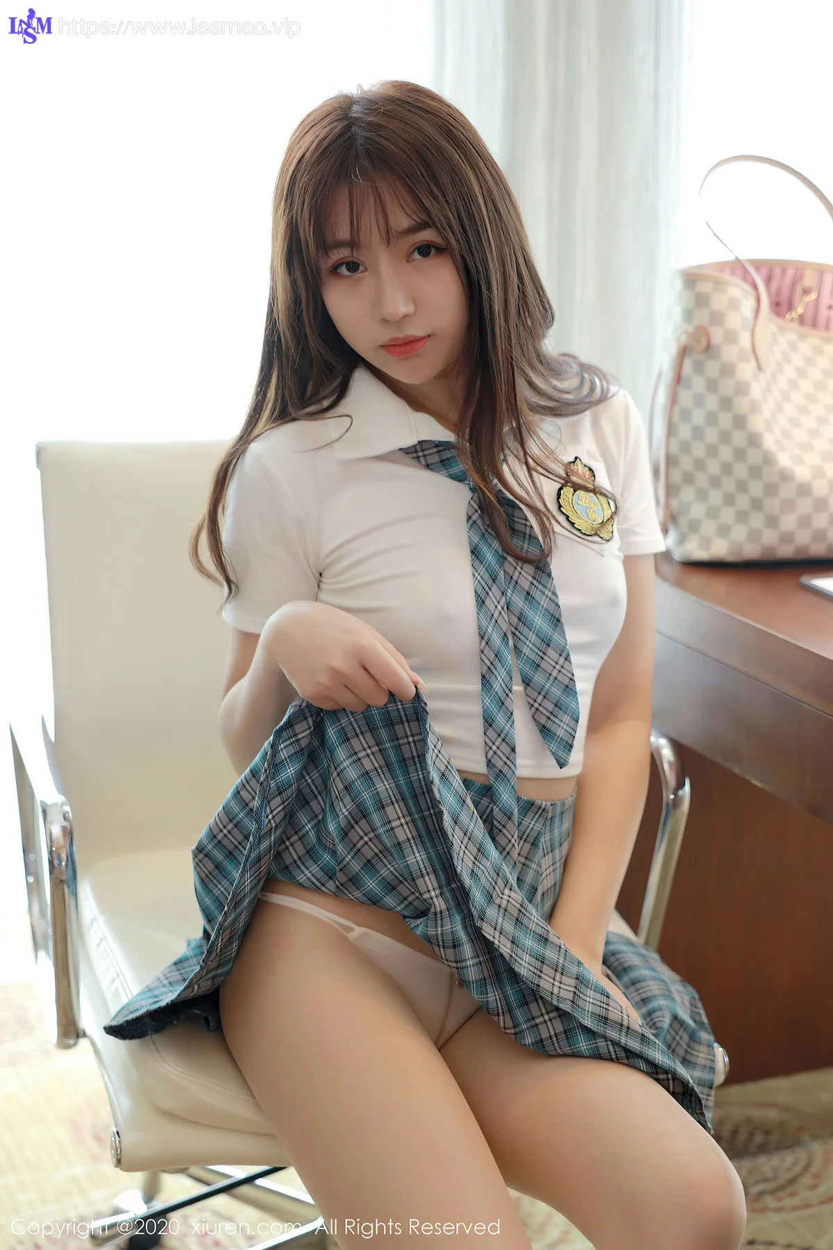 XiuRen 秀人 No.2291 梦梵 制服girl清纯学妹 - 12
