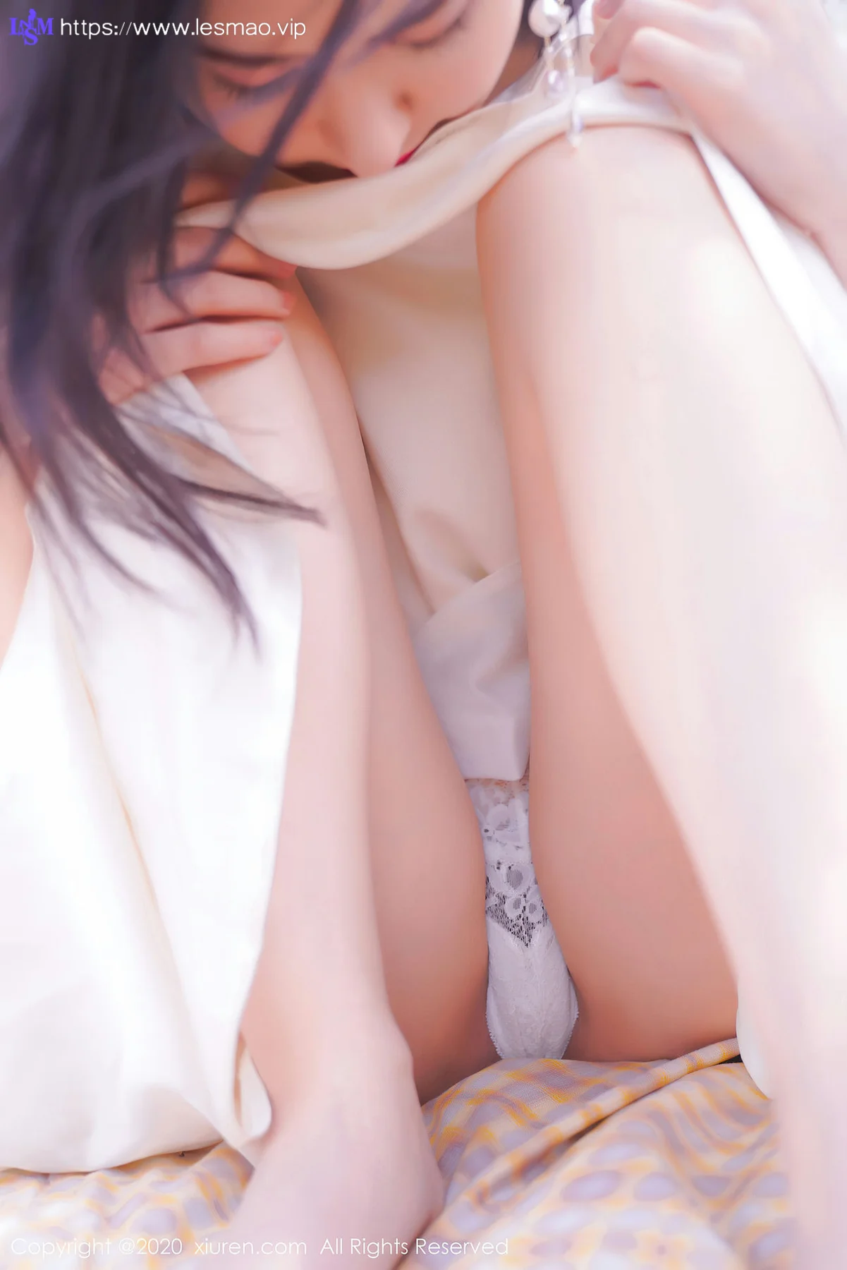 XiuRen 秀人 No.2297 沈梦瑶 花海美女 - 26