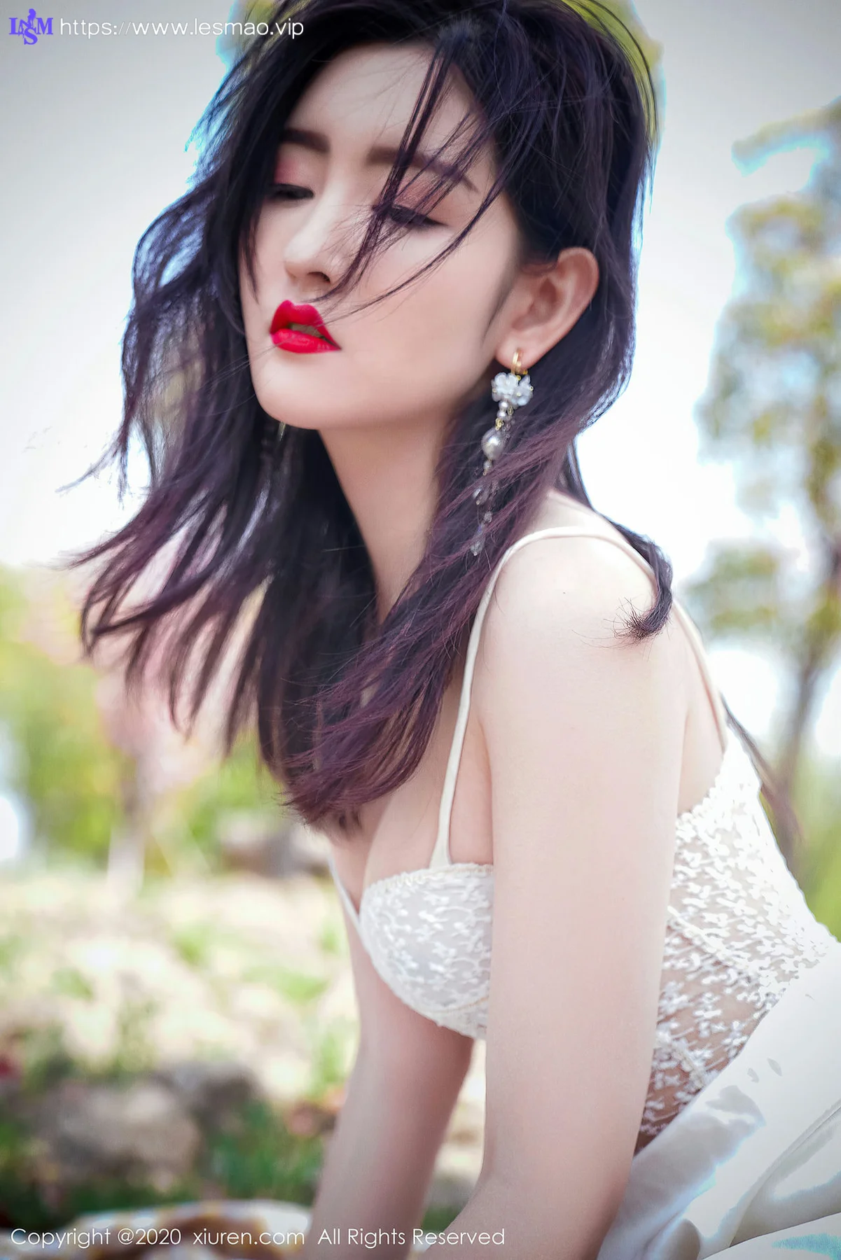 XiuRen 秀人 No.2297 沈梦瑶 花海美女 - 28
