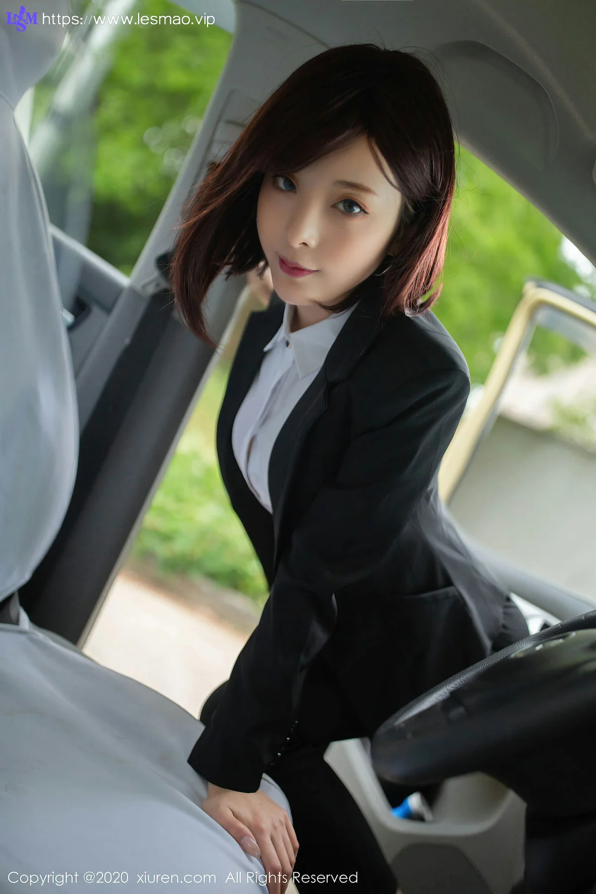 XiuRen 秀人 No.2322 真实场景女司机 陈小喵 - 29