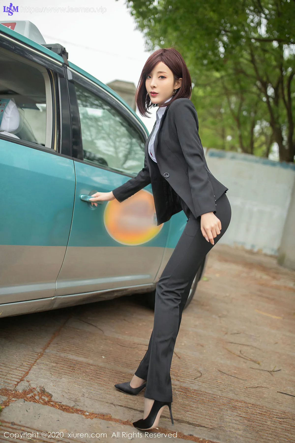 XiuRen 秀人 No.2322 真实场景女司机 陈小喵 - 31