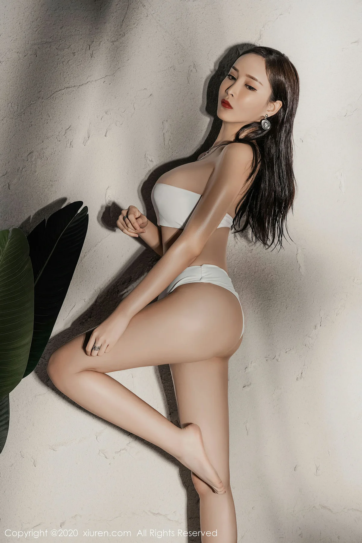 XiuRen 秀人 No.2339 奶瓶土肥圆 女神长腿嫩模 - 38